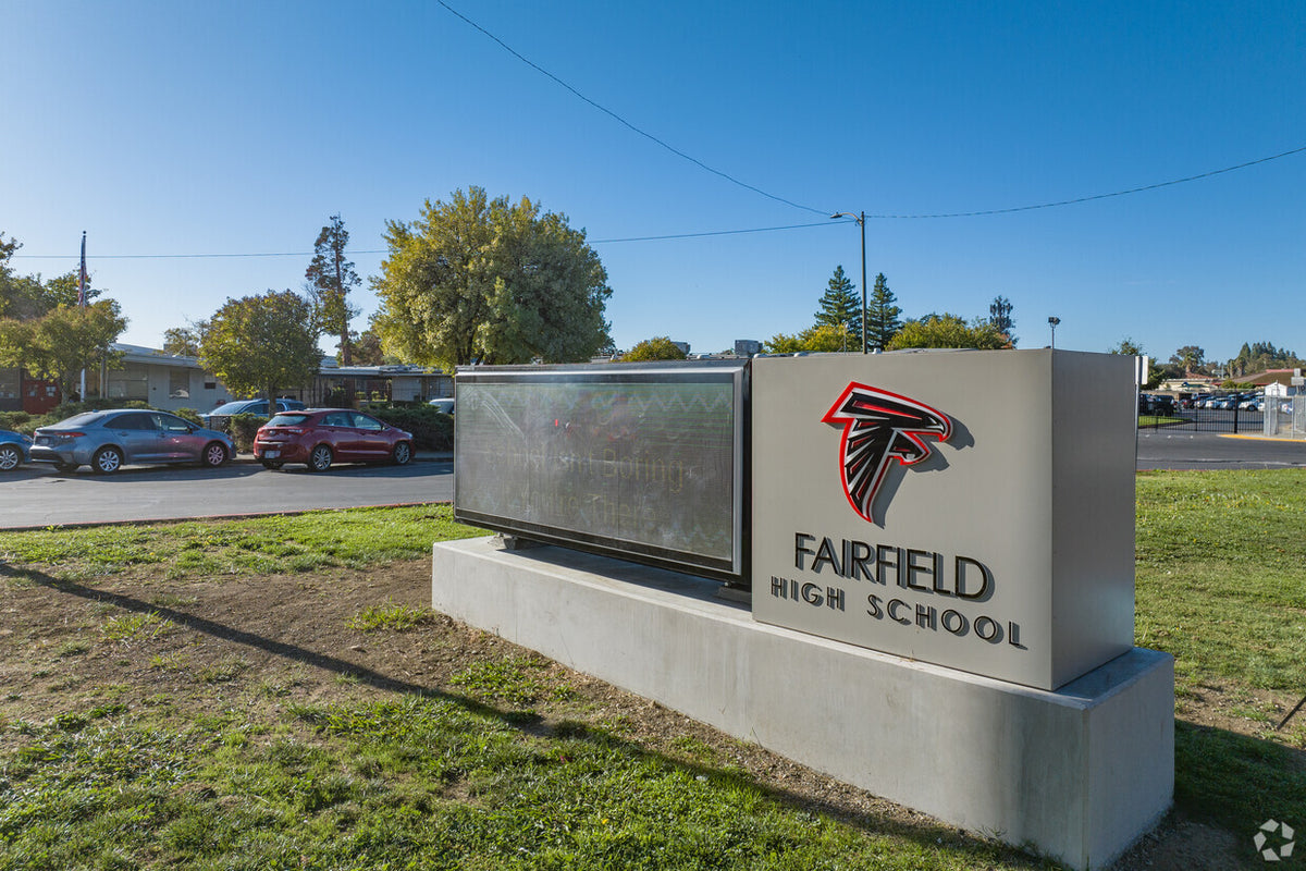 Fairfield Athletics – Varsity Made